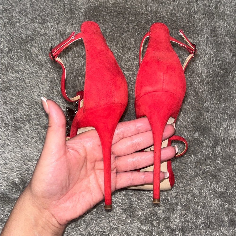 Giuseppe Zanotti Red Heels with Crystal Accents - Picture 4 of 10